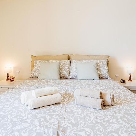 Tre Ponti Panoramic Seaview Apartment 산레모 외부 사진