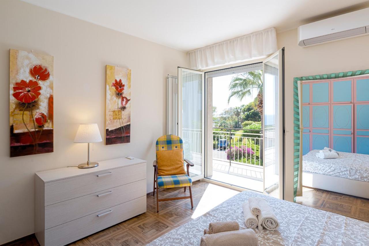 Tre Ponti Panoramic Seaview Apartment 산레모 외부 사진